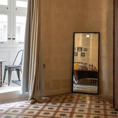 Chic, Stylish & Spacious Flat In Central Valletta Bagian luar foto