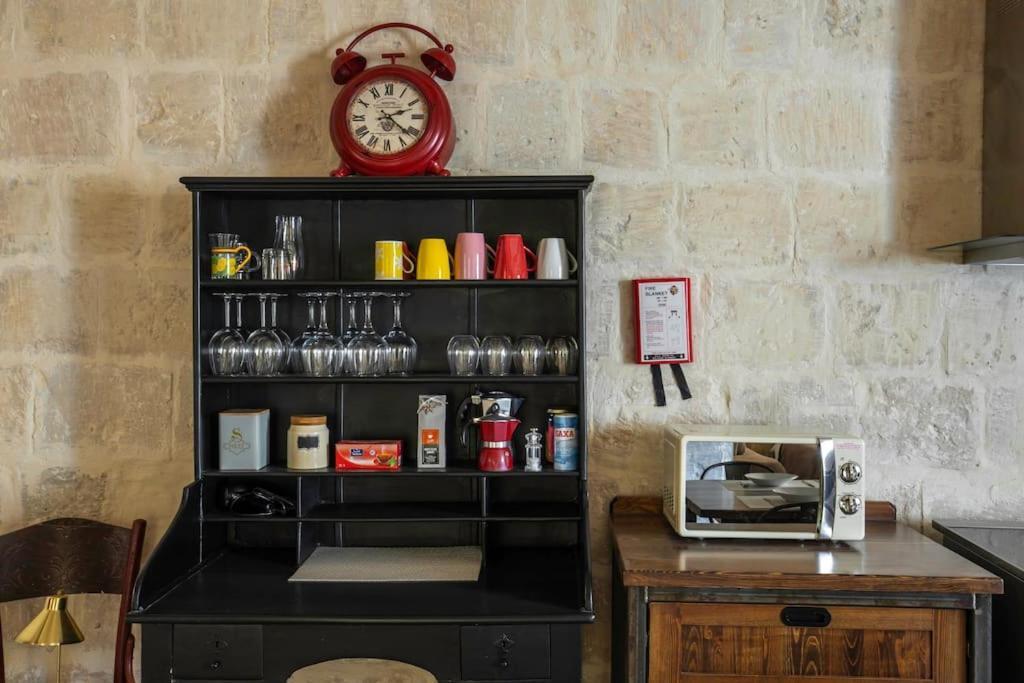 Chic, Stylish & Spacious Flat In Central Valletta Bagian luar foto